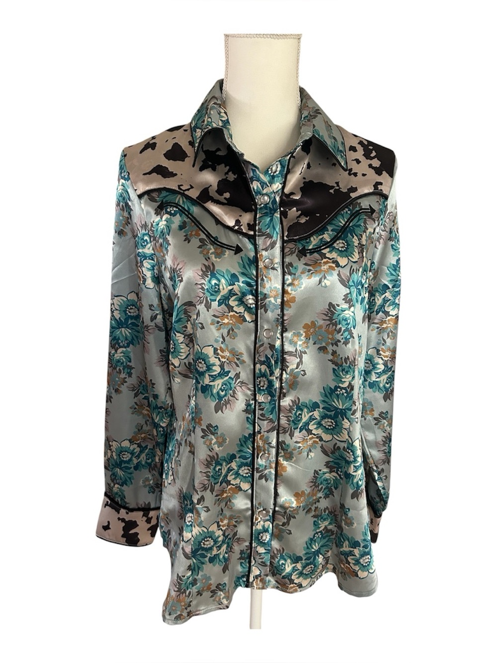 Double D Ranch Floral and Cowhide Print Satin Shirt